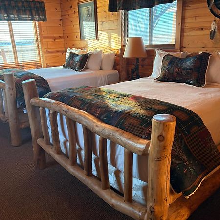 Badlands Frontier Cabins Wall Bagian luar foto
