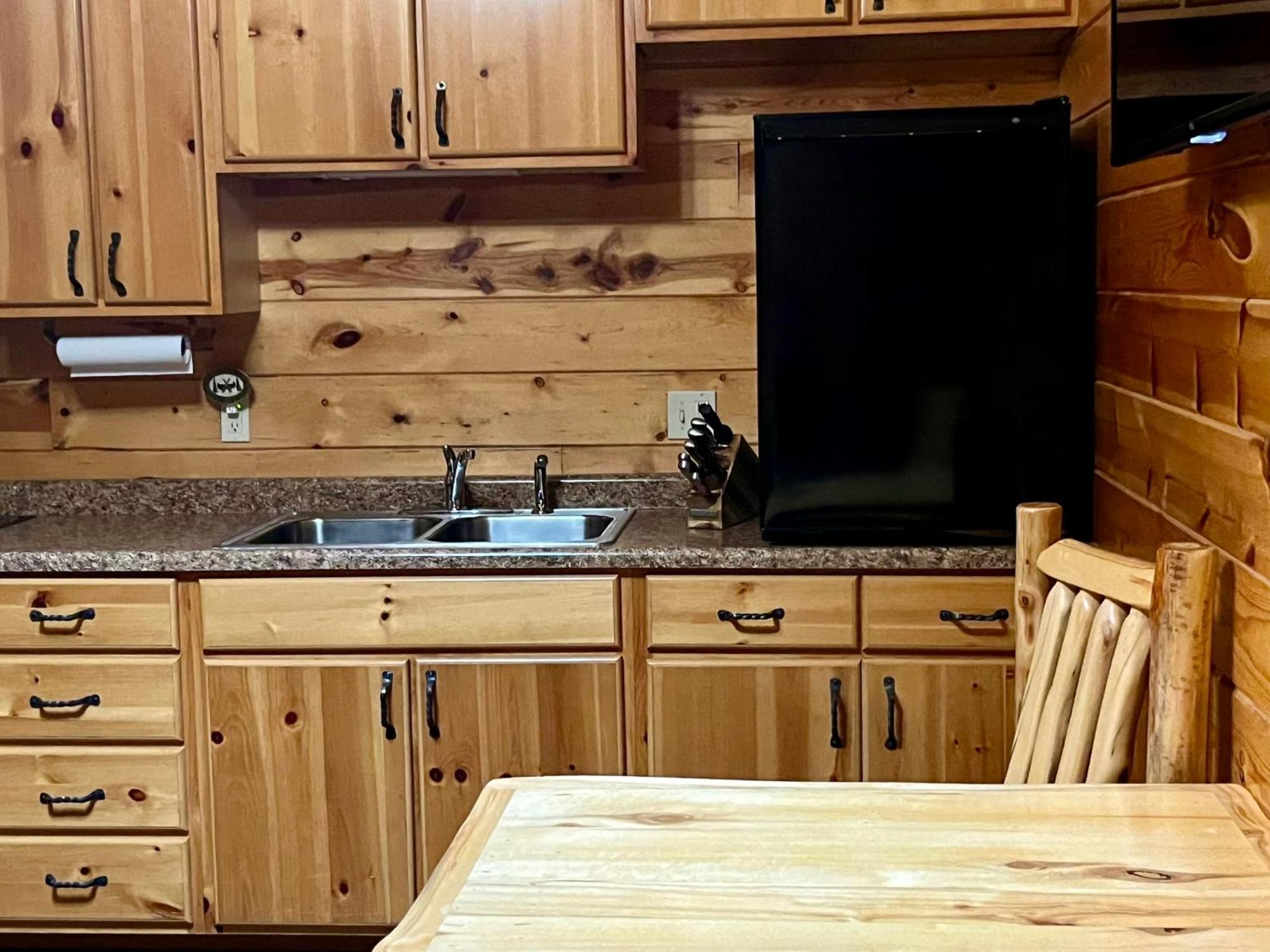 Badlands Frontier Cabins Wall Bagian luar foto