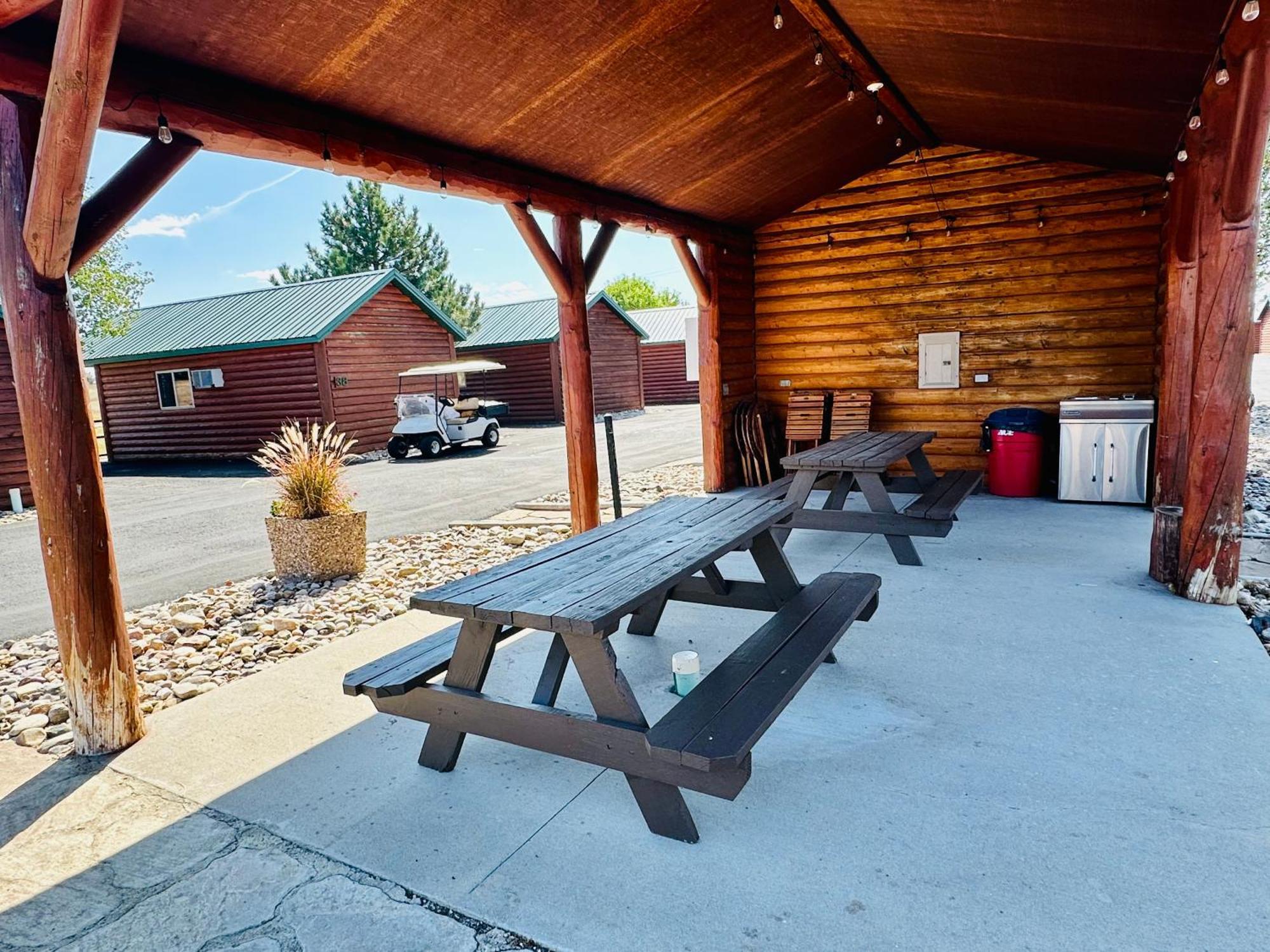 Badlands Frontier Cabins Wall Bagian luar foto